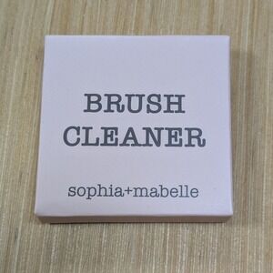 Sophia & Mabelle Makeup Brush Cleaner Pad New in Box